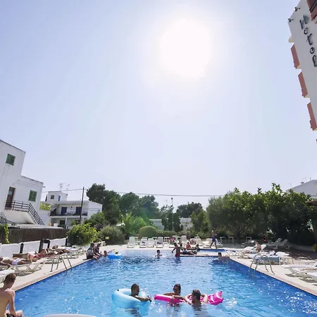 Azuline S'anfora & Fleming (adults Only)